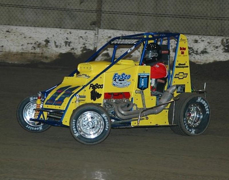 Mike racing at the '06 chili bowl nationals were he got the Rookie of the Year by making the show first time out